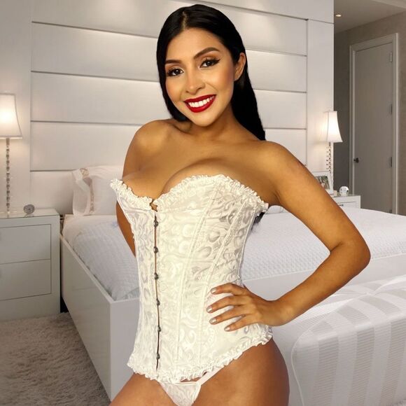 No Brand Other - White Strapless Bridal Corset